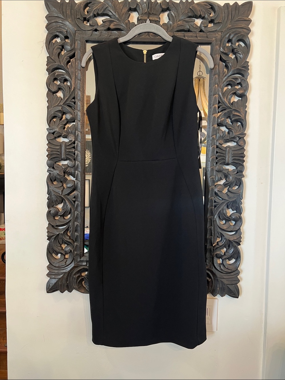 NWT Calvin Klein Black Sleeveless Sheath Dress with Gold Zipper size 6